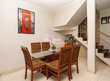Casa · 200m² · 3 Quartos · 2 Vagas · QR 406 | Casa - 03 Quartos - 01 Suíte - Reformada - Varanda - Aceita Financiamento e FGTS | Samamba