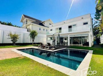 4eab06989f6e6d13cd915eabaad4cb1442f1178c · Linda casa Alphaville Zero