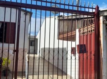 Casa de 2 quartos, Brasília · IMÓVEL VENDA EXCELENTE PARA INVESTIMENTO, QNL 28 CONJUNTO.