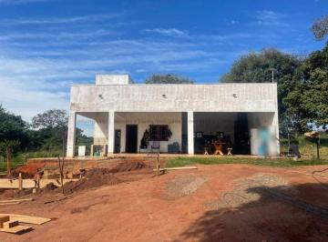 Rural de 2 quartos, Campo Grande · Chácara em condomínio fechado