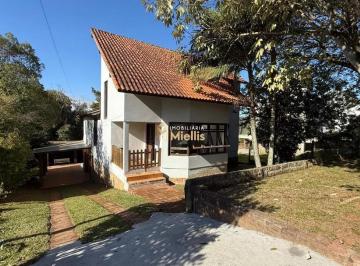 Casa · 4 Quartos · 1 Vaga · Casa em Condomínio à venda em Condomínio Cantegril, Viamão - São Lucas - 217m²