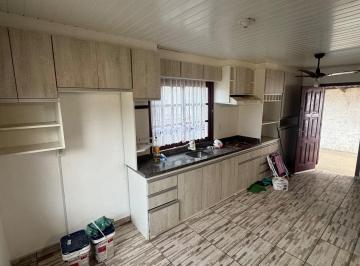 Casa · 102m² · 3 Quartos · 2 Vagas ·
Casa com amplo terreno de quase 500 m² e pomar! Tarumã Viamão
