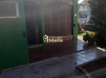 Comercial · 700m² · 2 Quartos · CASA AMPLA em EXCELENTE LOCALIZAÇÃO - SANTA ISABEL - VIAMÃO