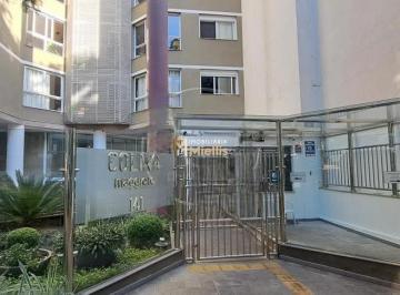 Apartamento · 62m² · 2 Quartos · 2 Vagas · Apartamento diferenciado no empreendimento Colina Maggiore com ambientes amplos, iluminados e com vi