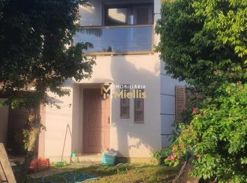 Casa · 360m² · 3 Quartos · 1 Vaga · Casa sobrado com quintal a venda no Tarumã - Viamão