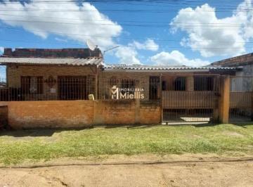 Casa · 390m² · 4 Quartos · 2 Vagas · Casa no bairro Santa Cecília em Viamão
