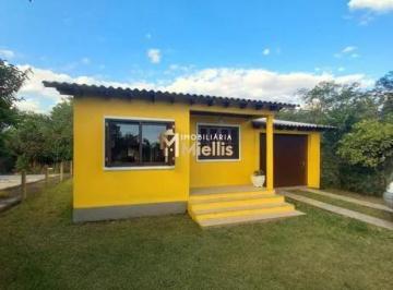 Casa · 100m² · 2 Quartos · 3 Vagas · Casa encantadora no Passo do Vigário