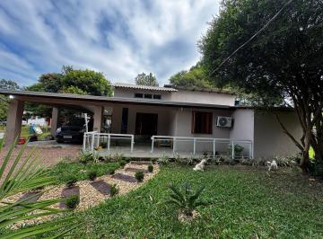 Rural · 1500m² · 5 Quartos ·
Sítio com Piscina em Águas Claras, Viamão - Oportunidade de Venda!