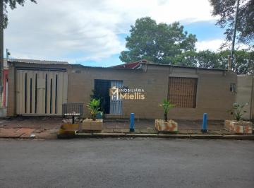 Casa · 80m² · 2 Quartos · 1 Vaga · Casa de 2 dormitórios com piscina em terreno de 363m2 no bairro J. Viamar-Aceita financiamento bancá