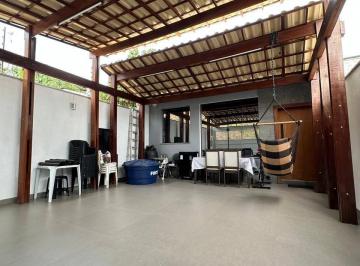 Casa · 120m² · 3 Quartos · 2 Vagas · Casa 03 quartos - Bairro Bom Pastor - CÓD 1585