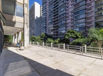 Comercial de 1 quarto, São Paulo · Seu negócio em um dos endereços mais icônicos de São Paulo. 210 m2 na Galeria Metrópole.