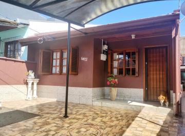 Casa · 84m² · 2 Quartos · 2 Vagas · Casa 2 dormitórios no Jardim Algarve / Alvorada.