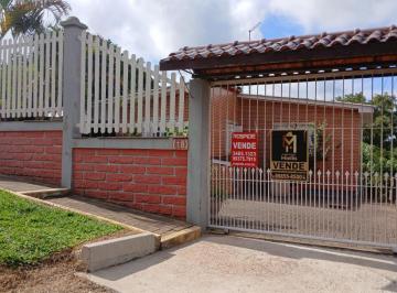 Casa · 100m² · 1 Quarto · Casa à venda em São Tomé, Viamão