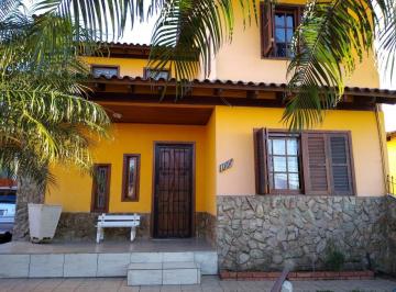 Casa · 134m² · 3 Quartos · 3 Vagas · Casa a venda em Viamão no bairro Mendanha com piscina e espaco gourmet.
