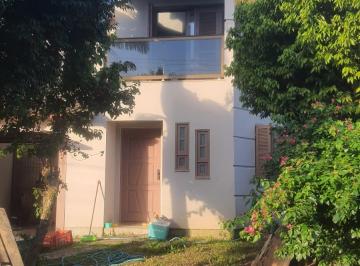 Casa · 360m² · 3 Quartos · 1 Vaga · Casa sobrado com quintal a venda no Tarumã - Viamão