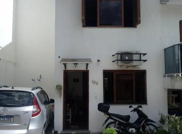 Casa · 77m² · 2 Quartos · 1 Vaga · Sobrado Amplo no Condomínio Residencial Lago Tarumã – Conforto, Segurança e Excelente Localização