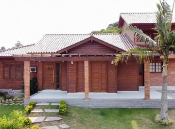 Rural · 250m² · 3 Quartos · 3 Vagas · Magnífico Sitio Familiar,Construção Fino Acabamento em Viamão