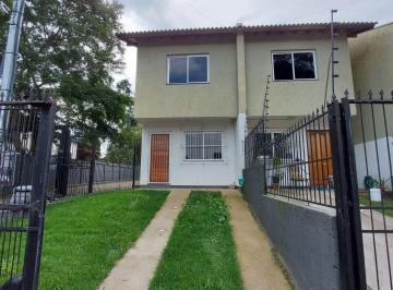 Casa · 58m² · 2 Quartos · 1 Vaga · Sobrado à venda em Querência, Viamão - Ótima oportunidade!