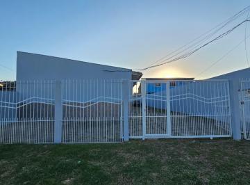 Casa · 40m² · 2 Quartos · 1 Vaga · Casa com 2 dormitórios em Alvorada!