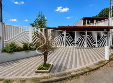 Foto 01 · Imperdível por R$ 730.000,00 -  Casa à venda em Bragança Paulista-SP, Jardim Europa, 3 quartos, 1 su