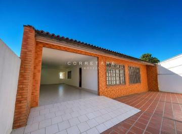 Casa de 3 quartos, Pinhais · Casa com Terreno de 450m² e Edícula em Excelente Localização em Pinhais