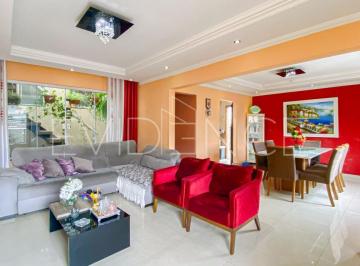 Casa · 320m² · 3 Quartos · 5 Vagas · Oportunidade na Cidade Líder!