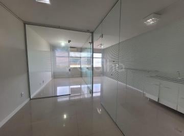 Comercial · 33m² · Sala comercial com 33m² privativos no Centro de Florianópolis