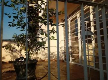 Casa · 282m² · 4 Quartos · 4 Vagas · Entre a Vila Mariana e a Paulista | 282m² com terraços e 4 vagas