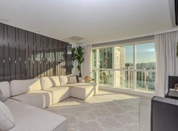 Apartamento · 217m² · 3 Quartos · 3 Vagas · Apartamento à venda em Balneário Camboriú