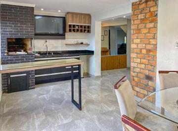 Casa · 197m² · 3 Quartos · 3 Vagas · Casa a venda no bairro Sarandi