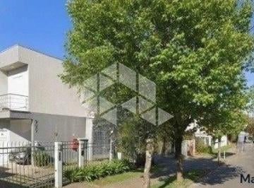 Casa · 90m² · 2 Quartos · 1 Vaga · Casa com dois dormitórios uma suíte totalmente mobiliada com móveis sob medida n
