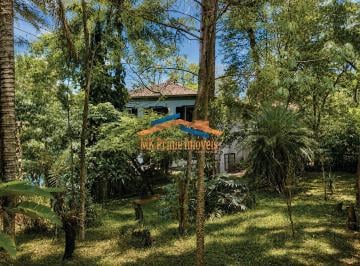 Casa · 698m² · 3 Quartos · 6 Vagas · Chac São João - Rústica, 2.400m² de terreno, 2 piscinas. Casa p/ MODERNIZAR