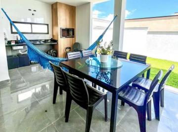 Casa · 170m² · 3 Quartos · 2 Vagas · CONDOMINIO MONTE CARLO - Casa em Condomínio em Parque das Nações, Parnamirim/RN