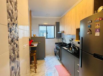 Casa · 1 Quarto · 1 Vaga · Casa com 1 dorm em condomínio em Praia Grande SP.