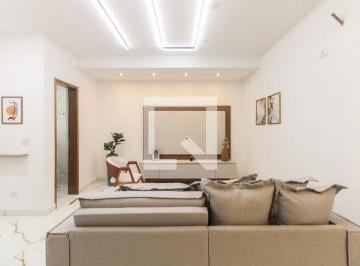 Localizada na vibrante cidade de São Paulo, esta casa na Chácara Santo Antônio ( · Casa à Venda - Vila Carrão, 3 Quartos, 136 m2