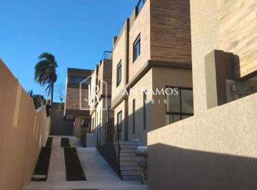 Casa · 112m² · 4 Quartos · 2 Vagas · Sobrado para venda, 4 quarto(s),  Bairro Alto, Curitiba
