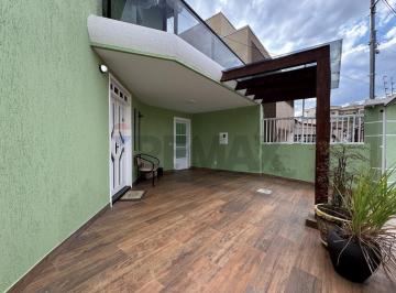 Casa · 380m² · 5 Quartos · 3 Vagas · QE 17 Sobrado 5 quartos 2 suítes lote 200m2 380m2 de área construída lindo !