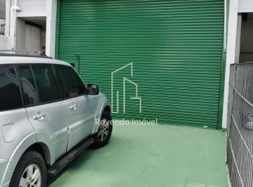 Comercial · 230m² · 2 Vagas · Galpão Comercial para Locação na Lapa, São Paulo-SP: 1 Banheiro, 230m² de Área Disponível!