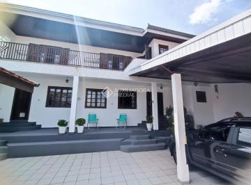 Casa · 256m² · 3 Quartos · 4 Vagas · Sobrado com 3 dormitórios à venda, 256 m² por R$ 1.350.000,00 - Barreirinha - Curitiba/PR