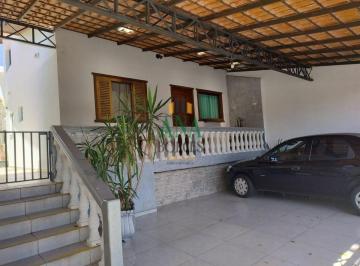 Casa · Casa no Central Parque com 4 suítes e edícula