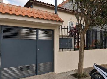 Casa · 211m² · 2 Quartos · 1 Vaga · Casa para alugar em Vila M Genoveva de 211.00m² com 2 Quartos e 1 Garagem