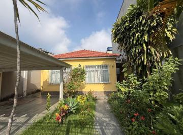 Casa · 96m² · 3 Quartos · 2 Vagas · CASA PLANA COM 225m², 3 QUARTOS, NO BAIRRO DO CACUIA - ILHA DO GOVERNADOR