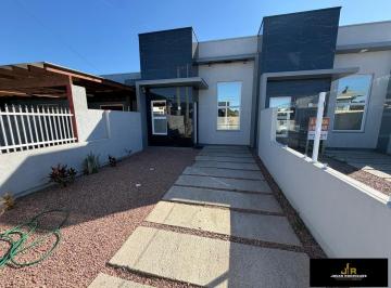 Casa · 80m² · 2 Quartos · 2 Vagas · Geminado de alto padrão, pé direito alto , em Imbé