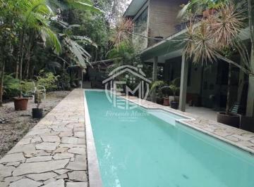 Casa · 300m² · 3 Quartos · Casa à venda em itamambuca 3 suítes com piscina e área gourmet