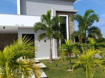 Casa de 3 quartos, Rio das Ostras · VENDO CASA ESPETACULAR COM 3 SUÍTES NO ALPHAVILLE EM RIO DAS OSTRAS