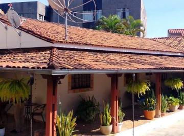 Casa · 100m² · 3 Quartos · 5 Vagas · Bairro - Centro/Contagem - Casa com habite-se, 03 quartos. Lote de 360m2.