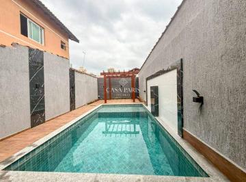 Casa · 111m² · 2 Quartos · 5 Vagas · Casa residencial com 2 quartos (1 suíte), piscina e espaço gourmet – Praia Grande (Aviação)