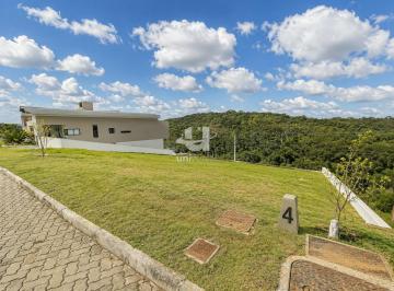 Terreno · 438m² · Excelente terreno localizado no bairro Aeroporto com boa topografia e vista para a mata do Parque da