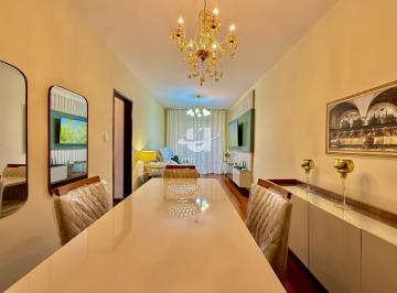 Apartamento · 140m² · 3 Quartos · 1 Vaga · Apartamento com área externa, 3 quartos, ótima localização na Avenida Rio Branco