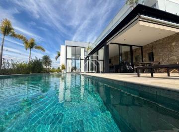 Casa · 420m² · 5 Quartos · 6 Vagas · Casa para locação com 5 suítes no Condomínio Jardins do Golfe- Indaiatuba- SP - R$ 30.000,00